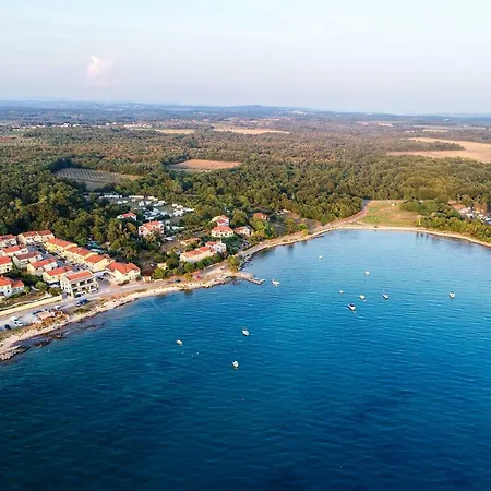 Adamovic Penzion Lovrečica